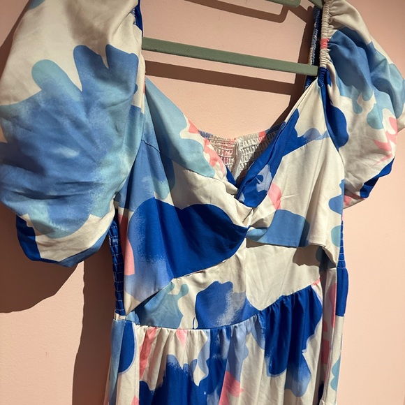 Gorgeous beach 🏖️ maxi dress - Picture 4 of 4